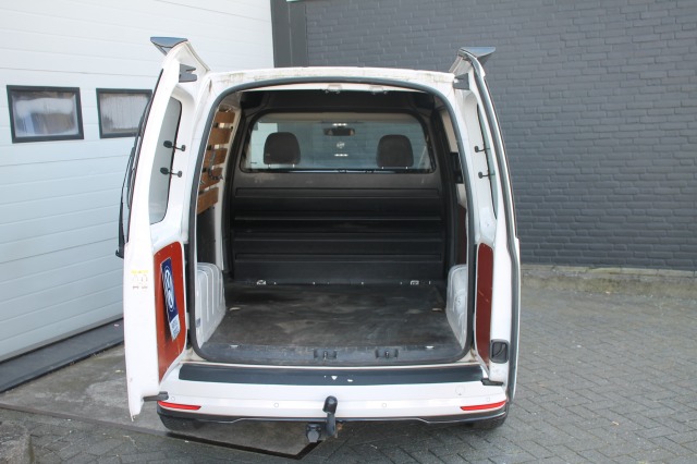 Volkswagen Caddy TDI R-Line EURO 6 - Airco - Cruise - Navi - € 9.900,- Excl.